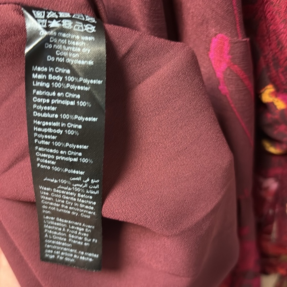 Arna York Tunic Top - Picture 11 of 13